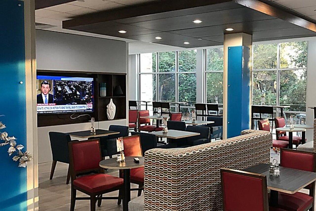 Holiday Inn Express & Suites Pineville-Alexandria Area Ngoại thất bức ảnh
