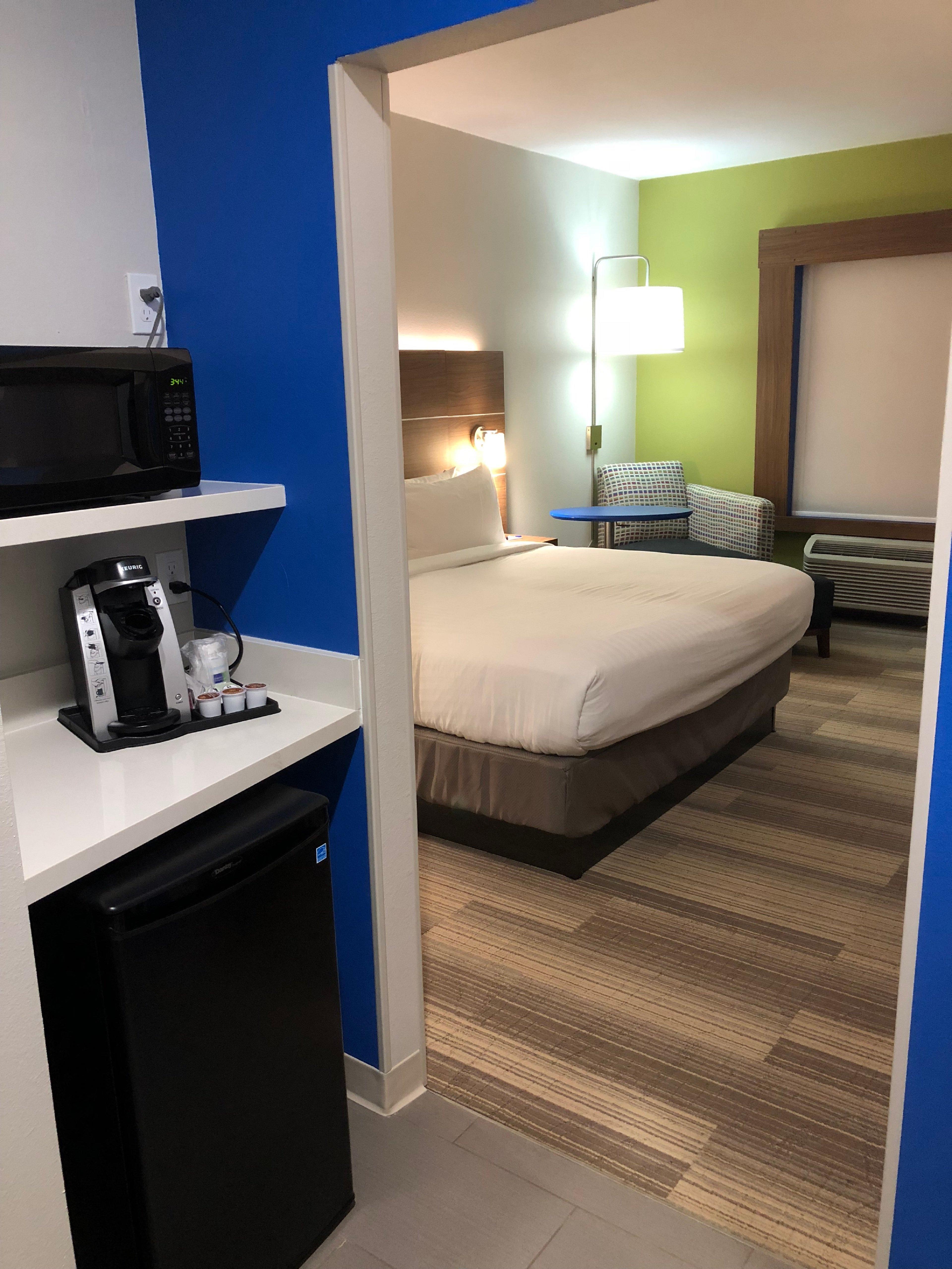Holiday Inn Express & Suites Pineville-Alexandria Area Ngoại thất bức ảnh